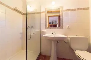 Xxx Holiday House Hotel