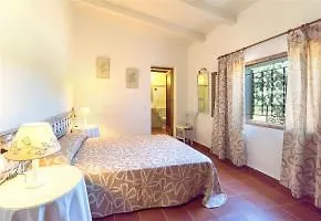 Xxx Holiday House Hotel